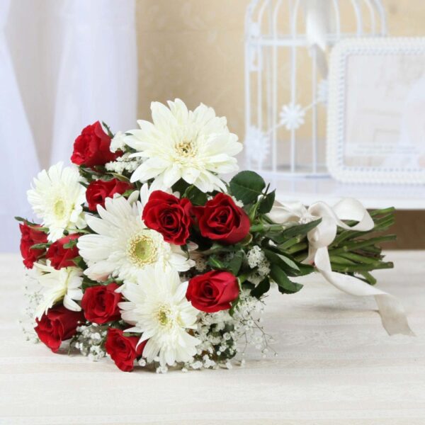 Red & White Bouquet