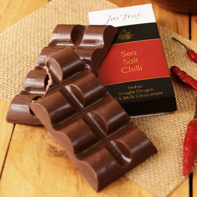 Artisanal Sea Salt Chilli Milk Chocolate Bar Set of 2