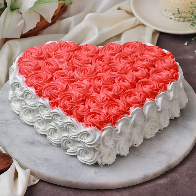 Designer Rose Heart Cake