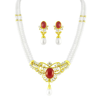Pearl Pendent Set