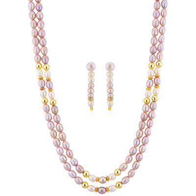 Devastating Pearl Necklace Set