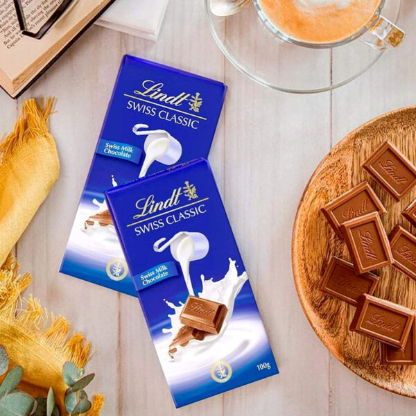 Lindt Milk Chocolate Bar Set