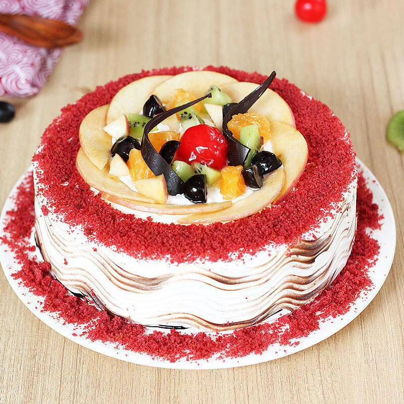 Red Velvet Fresh Fruity Cake