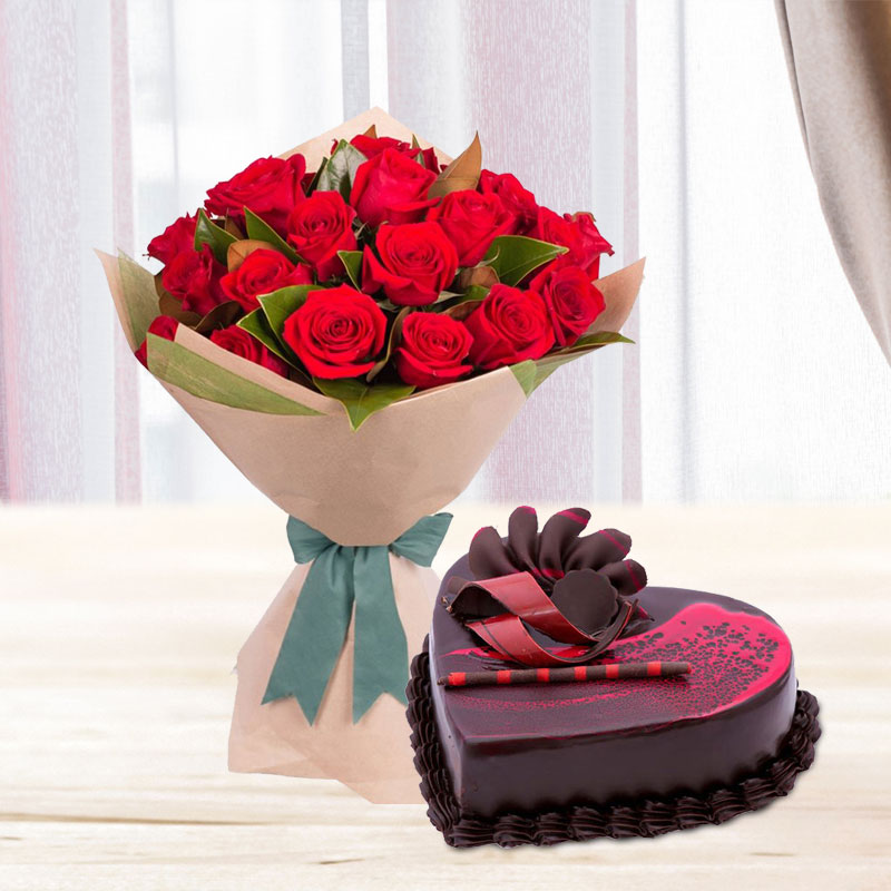 16 Red Roses Bouquet with 1kg Chocolate Heart Cake