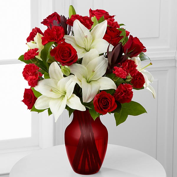 Attractive Flower Vase – Midnight Delivery