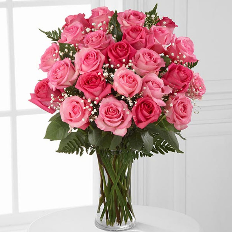 Nice Roses Vase  – Midnight Delivery