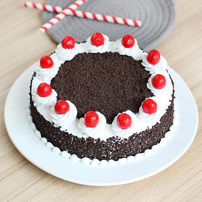 Eggless Black Forest Cake – Midnight Delivery