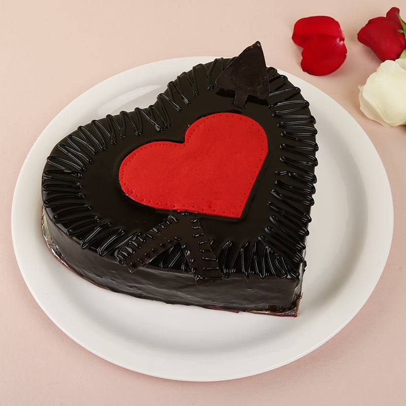 Fresh and Delicious Heart Chocolate Cake