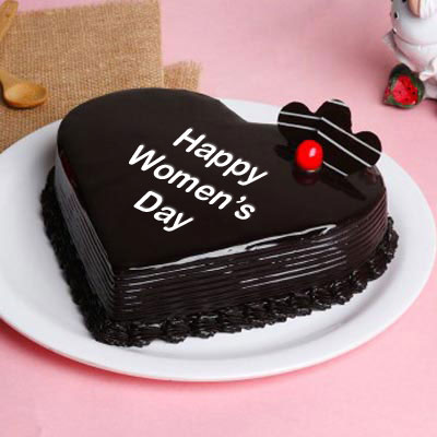 Loving Women’s Day Heart Cake