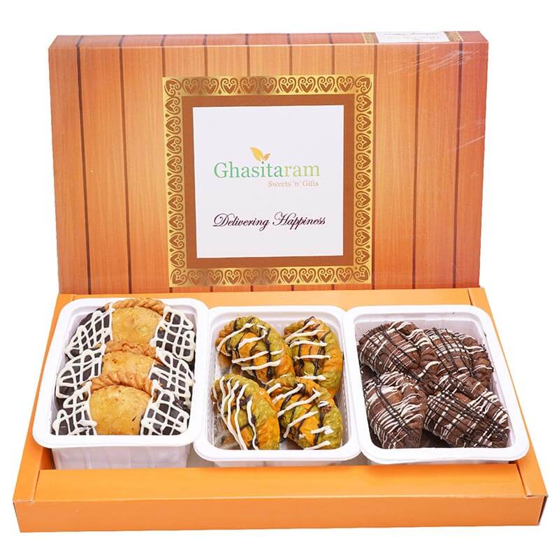 Assorted box of Chocolate Gujiyas (chocolate, choco dipped, Designer)