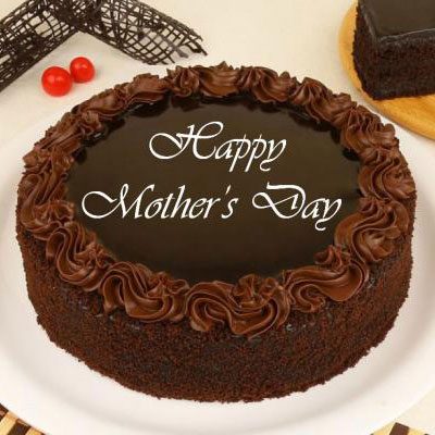 Fresh Mother’s Day Chocolate Cake
