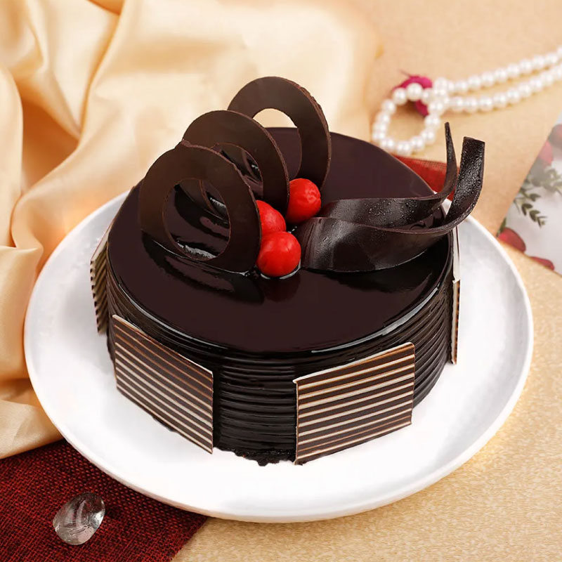 Best Eggless Chocolate Cake