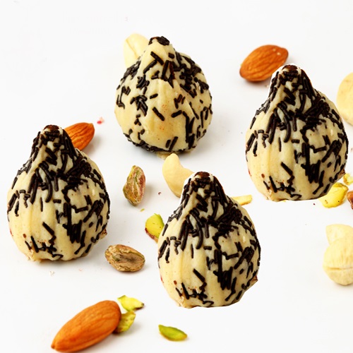 Kaju Choco Vermicillie Modak