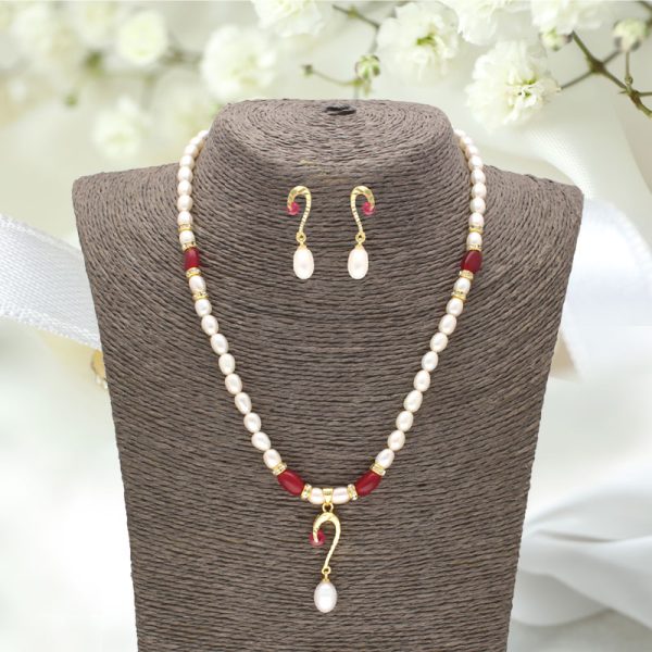 Cherished Symbol Pearl Set