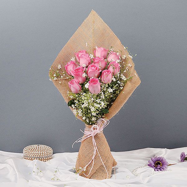 Beautiful 12 Pink Roses Bouquet