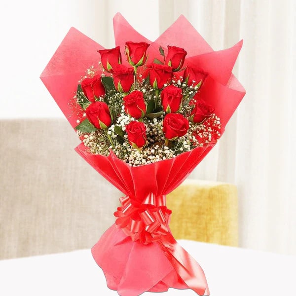 Stunning 12 Red Roses