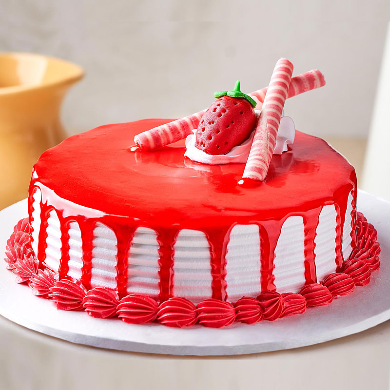 Heartwarming Strawberry Cake